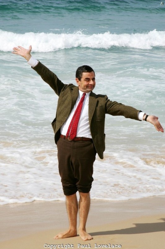 Create meme: mr bean funny, classic mr bean, Mr. Bean on the beach