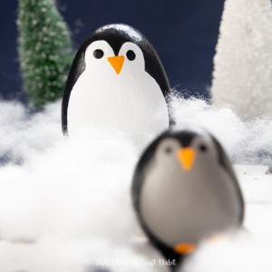 Create meme: toy penguin, penguin