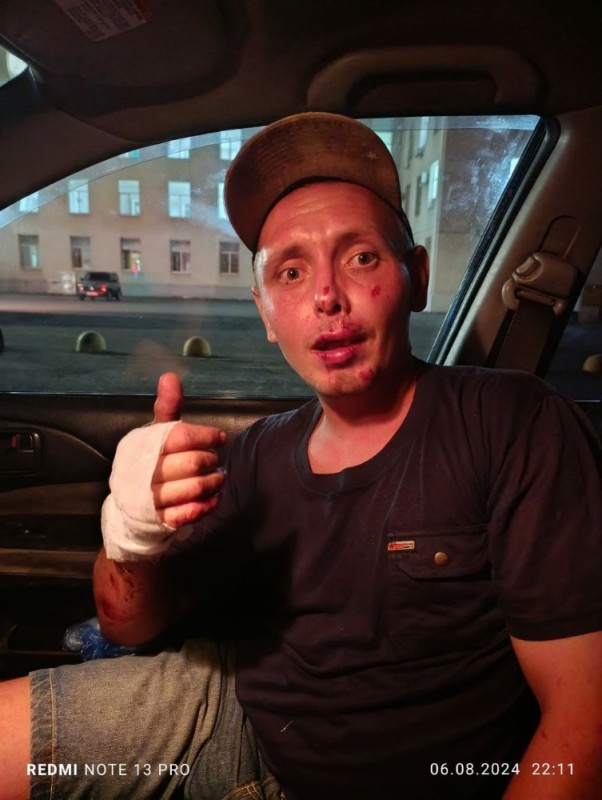 Create meme: dmitry shilov blogger, taxi drivers are drinking, beating 