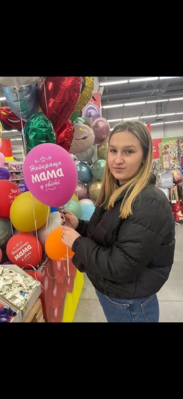 Create meme: balloons for mom, girl , ball