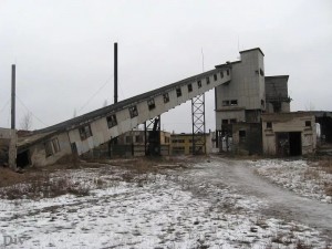 Создать мем: лопатинский торфобрикетный завод, чудово заброшенный завод, бетонный завод заброшенные санкт-петербург