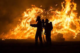 Создать мем: fireman, firefighter, пожар в волжском