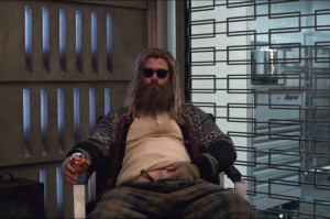 Создать мем: большой лебовски, тор: рагнарёк, fat thor