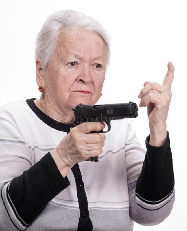 Создать мем: старая бабка, chat bubble, злая бабушка с пистолетом