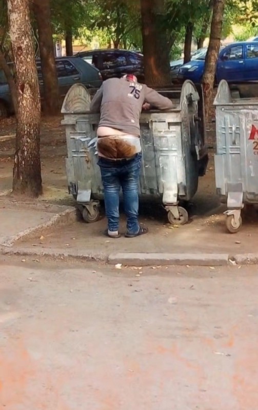 Create meme: A man is rummaging in the trash, I shit my pants, the man in the trash