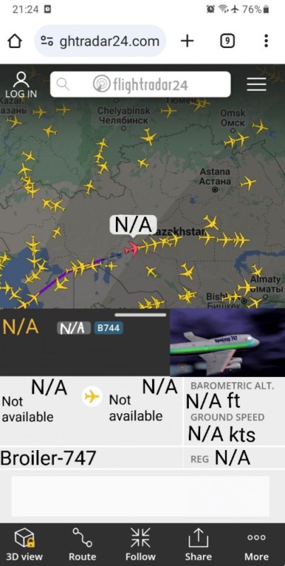 Создать мем: карта полетов самолетов, отслеживание самолетов flightradar24, отслеживание рейсов самолетов