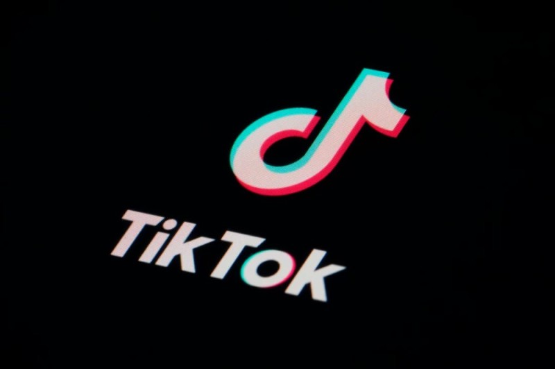 Создать мем: логотип тик ток, тикток лого, tiktok tiktok