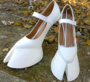 Создать мем: туфли, туфли белые свадебные, свадебная обувь