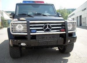 Create meme: Mercedes-Benz G-klasse AMG I (W463) Facelift, Mercedes-Benz G-class, Mercedes Gaelic with flashing lights