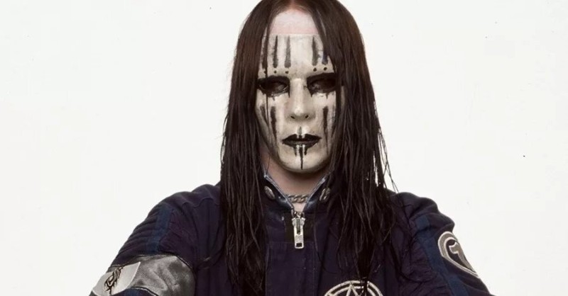 Создать мем: slipknot joey jordison, джоуи джордисон slipknot, slipknot джои