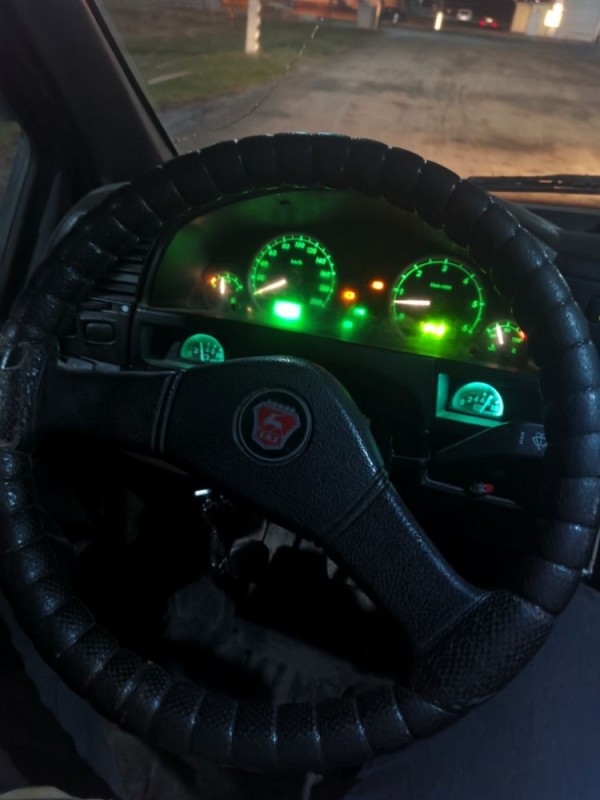 Create meme: steering wheel for gazelle, steering wheel for gazelle 3302, gazelle dashboard