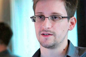 Создать мем: сноуден человек, snowden, эдвард сноуден актер