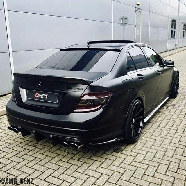 Создать мем: c63 w204 amg даг, mercedes benz c63 amg w204, mercedes w 212 amg