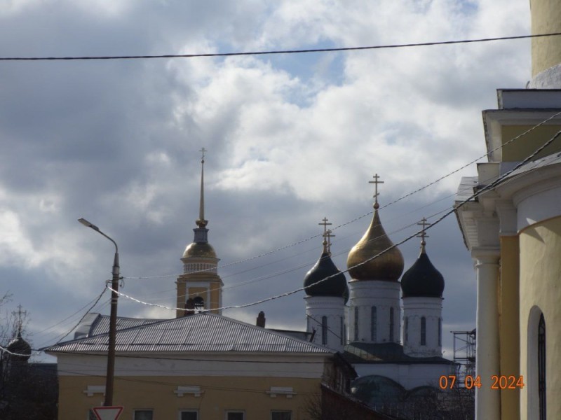 Create meme: the Epiphany Anastasiin convent in Kostroma, dome temple, the church with black domes