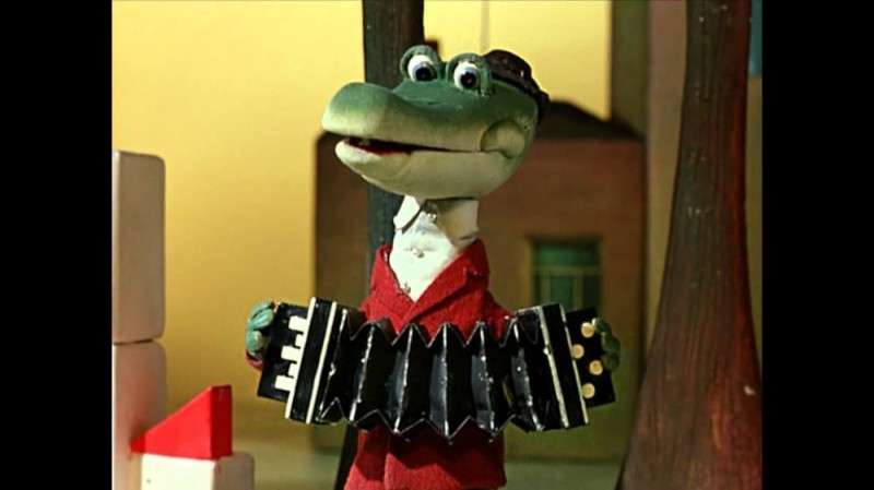 Create meme: crocodile Gena , crocodile Gena let run clumsily, crocodile Gena Cheburashka