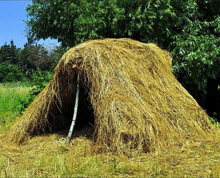 Create meme: reed hut, a hay hut, a haystack hut