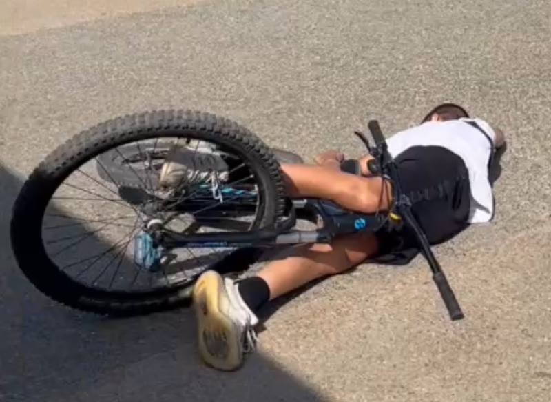 Create meme: cyclists, a cyclist was hit, bike 