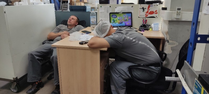 Create meme: computer joke, Sleeping at work, fell asleep at the computer