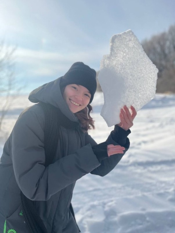 Create meme: people, girl , ice crust