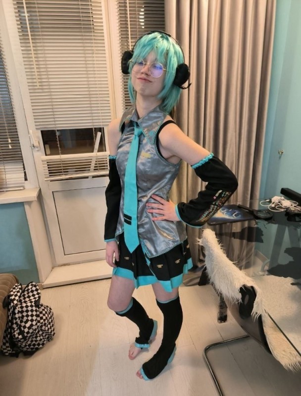 Create meme: Cosplay by Miku Hatsune, hatsune miku cosplay, cosplay Hatsune Miku