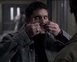 Создать мем: дин винчестер кадры из сериала, сериал сверхъестественное, dean winchester