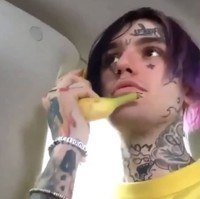 Создать мем: lil peep rare, lil peep banana, lil peep милый