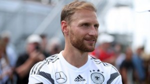 Создать мем: fc schalke 04, juventus, mustafi