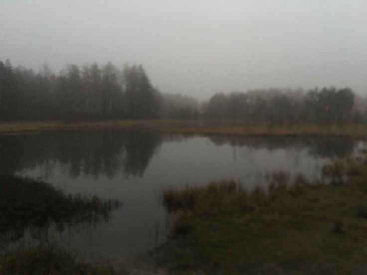 Создать мем: в деревне, человек, рыбалка