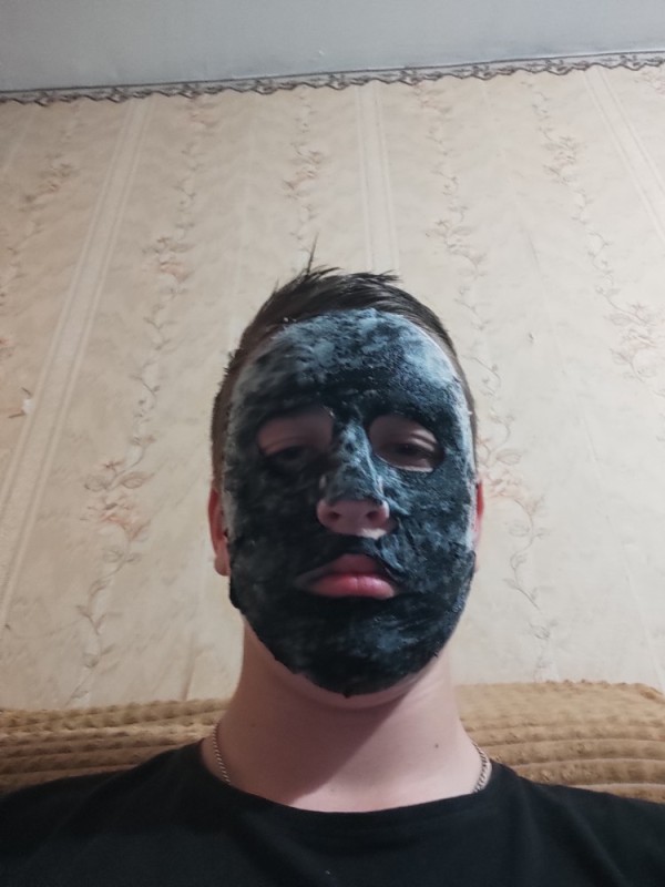 Создать мем: тканевая маска, чёрная маска для лица, очищающая маска для лица