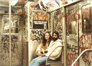 Создать мем: нью йоркское метро, граффити в метро нью-йорка, new york 1980