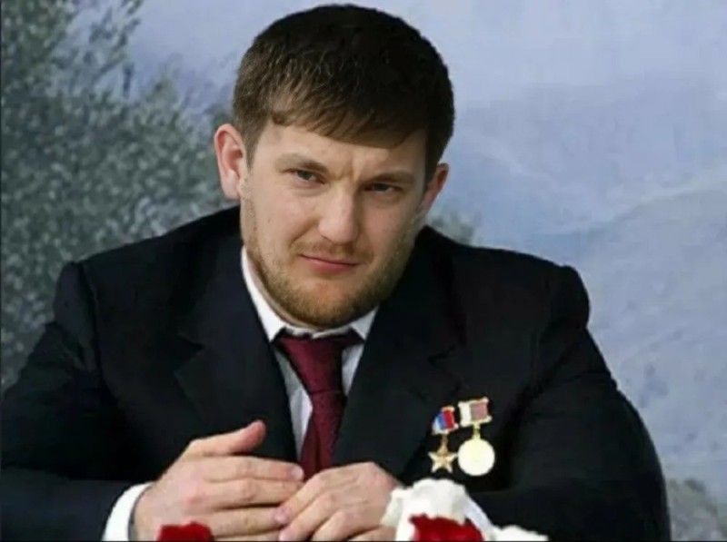 Create meme: Ramzan Kadyrov , Ramzan Kadyrov apologize, head of chechnya ramzan kadyrov