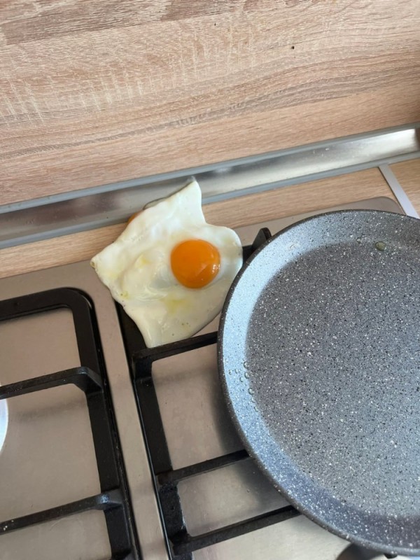 Create meme: pan, pan, scrambled eggs 