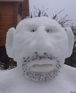 Create meme: funny snowmen, unusual snowmen, funny snowmen