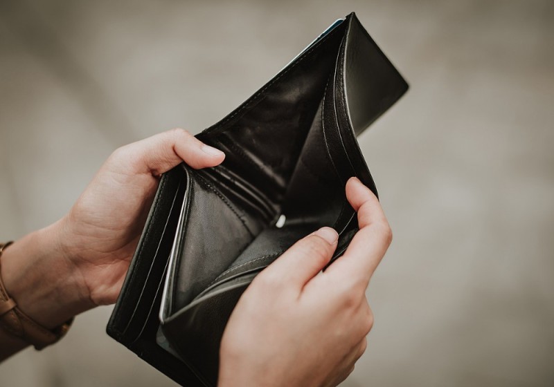 Create meme: empty wallet, black with an empty wallet, money 