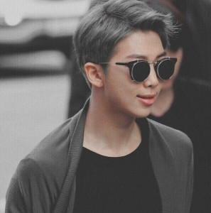 Создать мем: майк angelo, rapmonster, bts twt