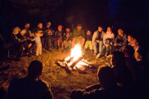 Создать мем: campfire, палатка костер, camp