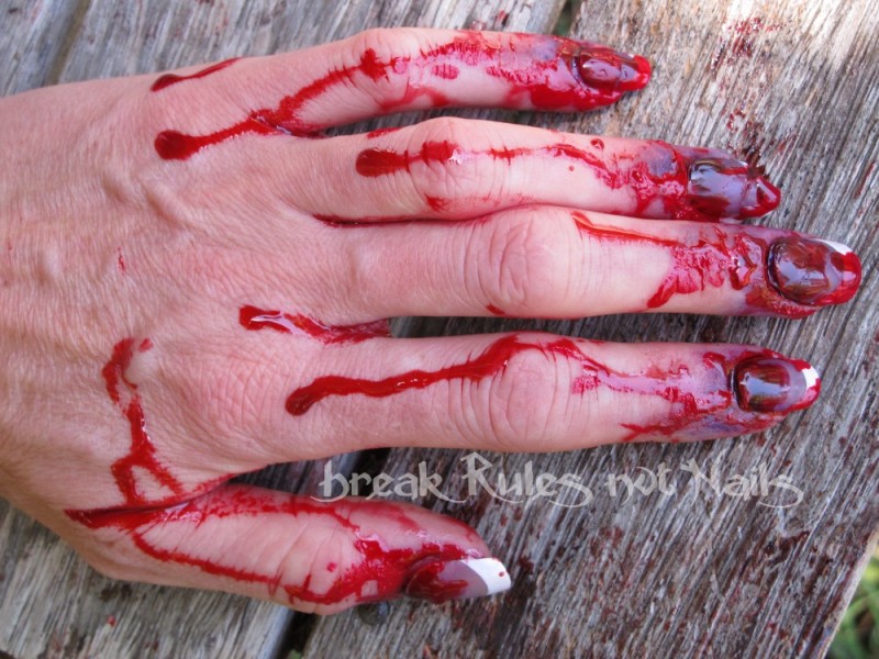 Создать мем: кровь, рука кровь, bloody hand