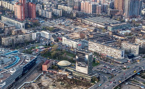 Create meme: Moscow , lybedskaya square, kiev railway station