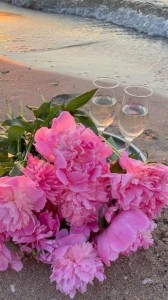 Create meme: bouquet of pink peonies, peonies, pink peonies