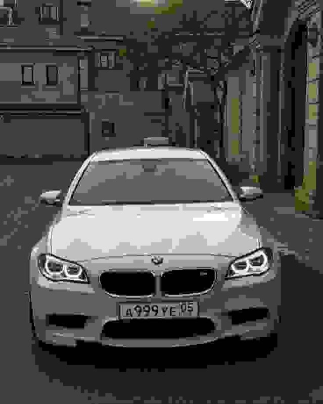 Create meme: white BMW M 5, white BMW, bmw 5 o677oo05