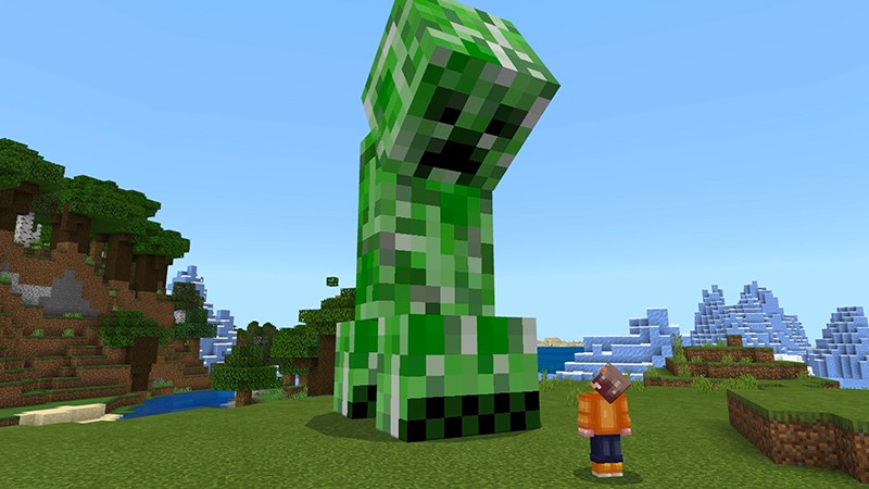 Create meme: creeper minecraft , creeper giant minecraft, the minecraft giant