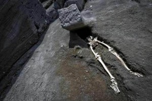 Create meme: Pompeii human remains, before the excavations of Pompeii, finds of Pompeii photos