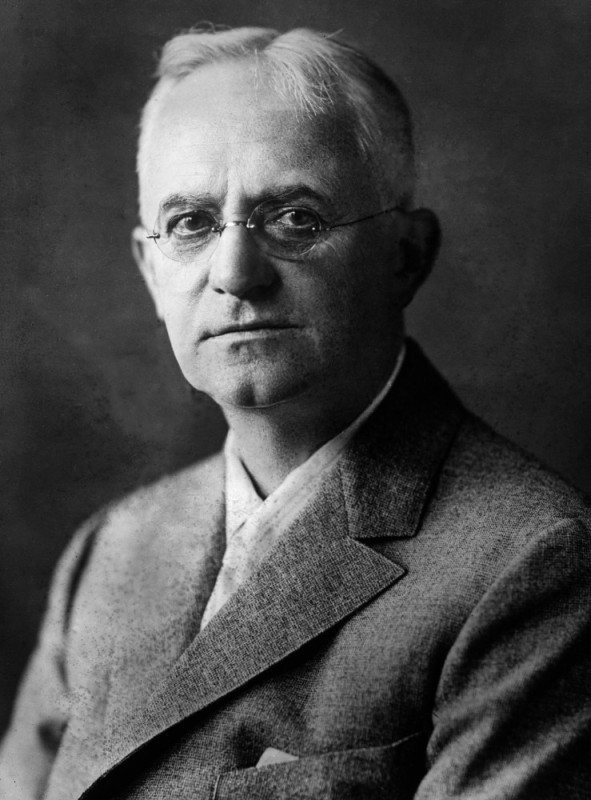 Создать мем: джордж истман кодак, гарри трумэн, george eastman