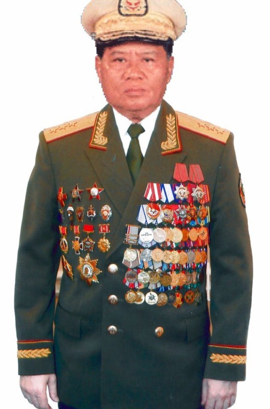 Create meme: Korean generals with orders, north korea generals in medals, the ceremonial tunic of a colonel of the Soviet army