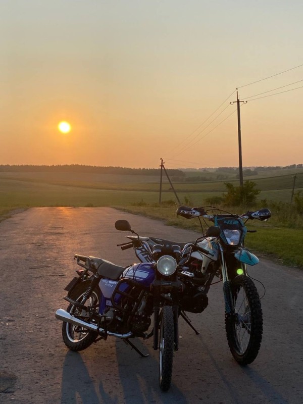 Create meme: motorcycle , motorcycle at sunset, alpha motorcycle