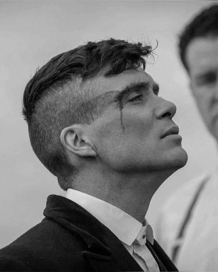 Create meme: Peaky blinders Tommy's hairstyle, Thomas Shelby haircut, peaky blinders-Thomas Shelby