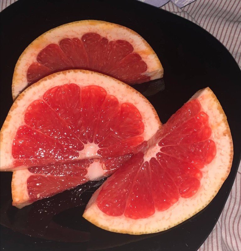 Create meme: grapefruit, juicy grapefruit, grapefruit red