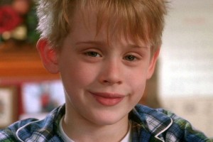 Create meme: Alex Linz Macaulay Culkin, gifs Macaulay Culkin, Macaulay Culkin home alone 4