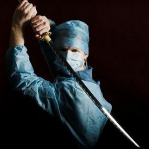 Создать мем: харакири, вскрытие покажет 21 серия, хирург с катаной