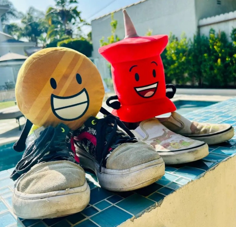 Создать мем: converse comme des garcons, cdg converse, sneakers